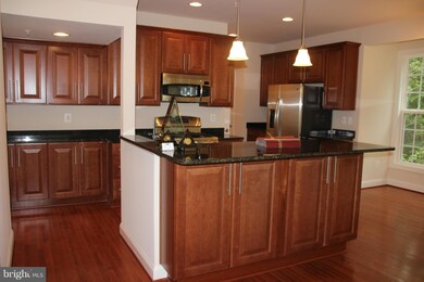 4250 Sweet Leaf Ln, Edgewater, MD 21037 - photo 6