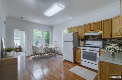 24 Green Ct unit 2, Lodi, NJ 07644 - photo 2