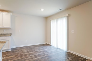 020-photo-dining-room-12261227