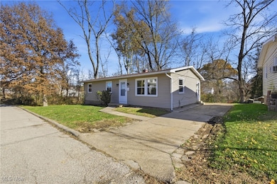 512 Maple St unit A, Parkersburg, WV 26101 - photo 6