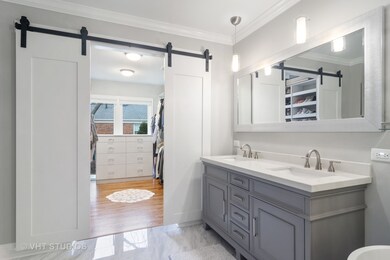 2 Woodbine Rd, Rolling Meadows, IL 60008 - photo 4