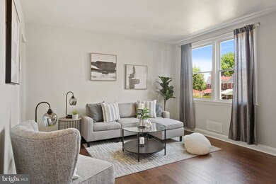 510 Lucia Ave, Baltimore, MD 21229 - photo 2