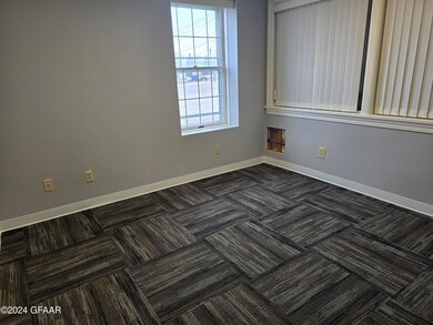 218 N Broadway, Crookston, MN 56716 - photo 5