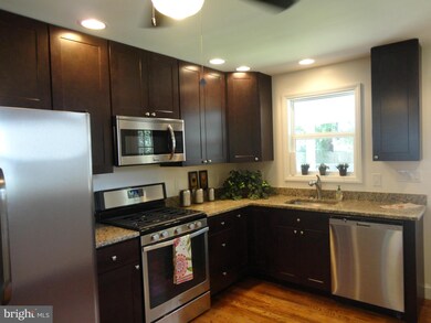 100 Lincoln Ave SW, Glen Burnie, MD 21061 - photo 4