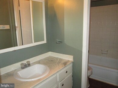 1006 Brinker Dr, Hagerstown, MD 21740 - photo 4