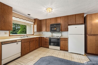 32613 2nd Place S unit 213, Federal Way, WA 98003 - photo 7