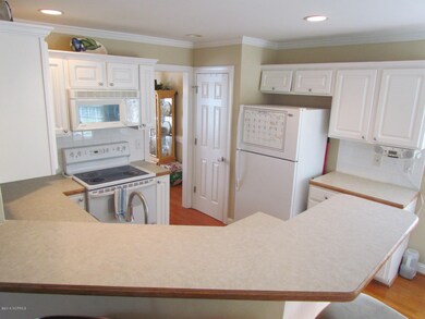 253 Magnolia Dr, Winterville, NC 28590 - photo 6