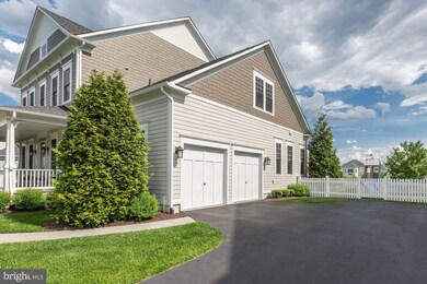 41713 Bloomfield Path St, Ashburn, VA 20148 - photo 3