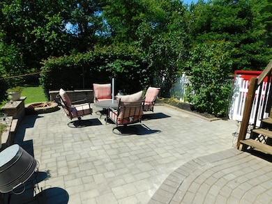 207 Purchase St, Middleboro, MA 02346 - photo 4