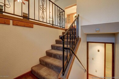 6910 Joseph St, Anchorage, AK 99518 - photo 2