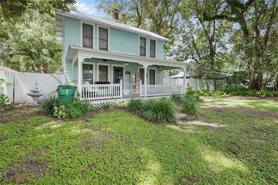 5153 4th St, Zephyrhills, FL 33542 - photo 2