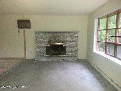 2150 Pine Hollow Rd, Chestnuthill Township, PA 18353 - photo 3