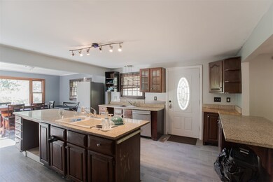 231 Second Crown Point Rd, Barrington, NH 03825 - photo 5