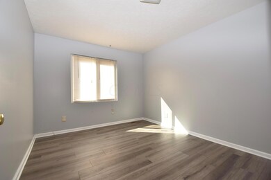 Downstairs Unit Bed1