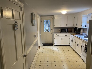 29 Plain St, Abington, MA 02351 - photo 5