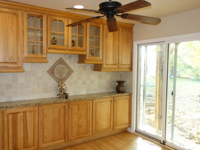 1035 Woodland Hills Rd, Batavia, IL 60510 - photo 7