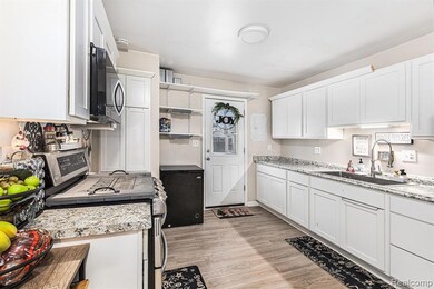 7866 Dudley St, Taylor, MI 48180 - photo 7