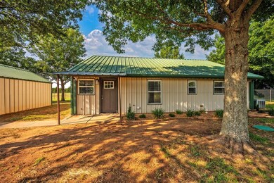 340 Geis Dr, Pottsboro, TX 75076 - photo 2