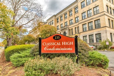 Classical High Condominiums unit 501, Springfield, MA 01103 - photo 4