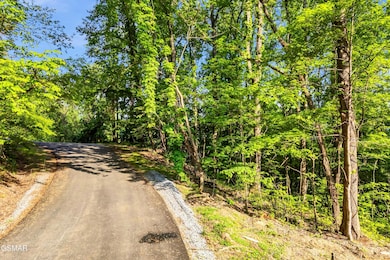 02-Sugar Maple Loop Rd-2