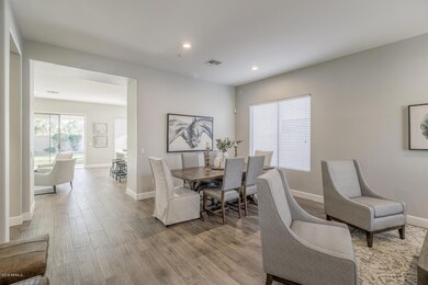 7779 E Nestling Way Scottsdale-large-004