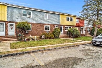 14 Shawsheen Ct, Lawrence, MA 01843 - photo 2