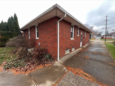 12100 Orme Rd, Cleveland, OH 44125 - photo 5