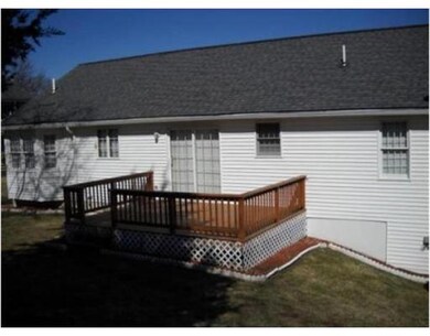 7 Hunnewell Cir unit 1, Lowell, MA 01854 - photo 7