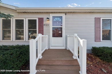 4123 Balmoral Dr, Lansing, MI 48911 - photo 5
