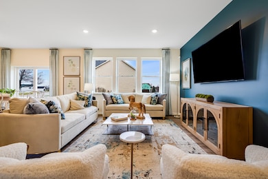 1033 Juniper Dr, Sycamore, IL 60178 - photo 3