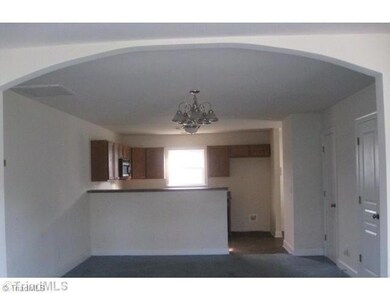 107 Tarrington Dr, Statesville, NC 28625 - photo 3