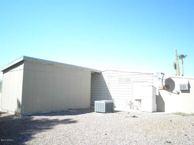 Back view storage (2)