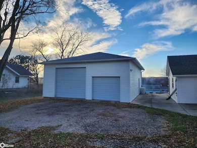 214 Lincoln St, Marne, IA 51552 - photo 3