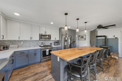 4955 S Pass Rd, Sumas, WA 98295 - photo 5