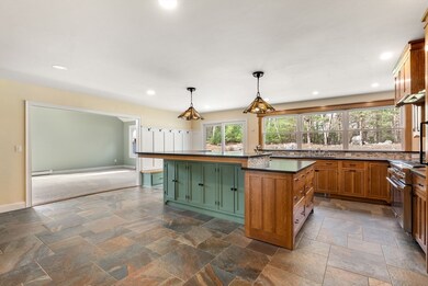 17 Trailside Rd, Medfield, MA 02052 - photo 5
