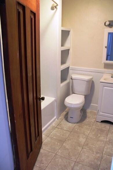 162 Chapman St, Greenfield, MA 01301 - photo 7