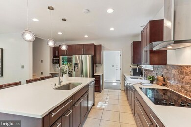 11601 Maddox Ct, North Potomac, MD 20878 - photo 6