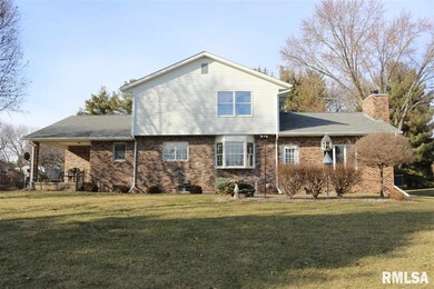 2109 Newcastle Ct, Davenport, IA 52807 - photo 3
