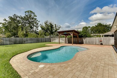 1300 Glen Laura Rd, Jacksonville, FL 32205 - photo 2