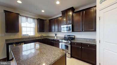 2007 Dornoch Way, Upper Marlboro, MD 20774 - photo 7