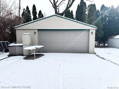 2500 E Hudson Ave, Royal Oak, MI 48067 - photo 7