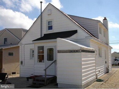 225 W 17th St, Ship Bottom, NJ 08008 - photo 2