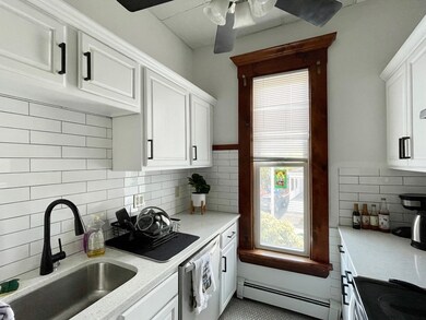 72 Nahant St unit 2, Lynn, MA 01902 - photo 2