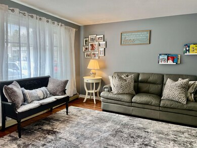 76 Colonial Dr unit 14, White River Junction, VT 05001 - photo 2