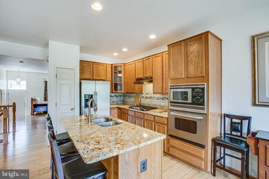 14202 Hunters Run Way, Gainesville, VA 20155 - photo 4