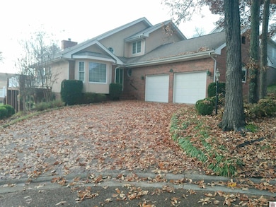 1105 Lakeview Dr, Paducah, KY 42003 - photo 2