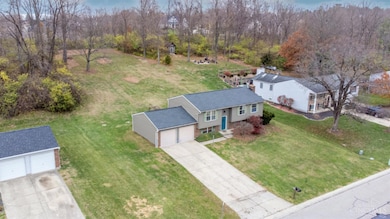 5804 Cedaridge Dr, Cincinnati, OH 45247 - photo 4