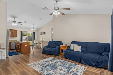 1167 W Hedgewood Ln, Citrus Springs, FL 34434 - photo 6