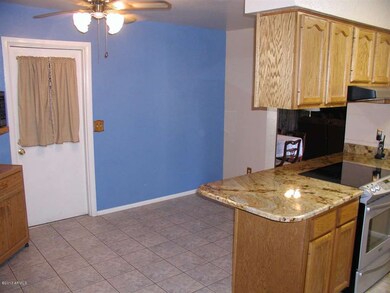 1610 W
