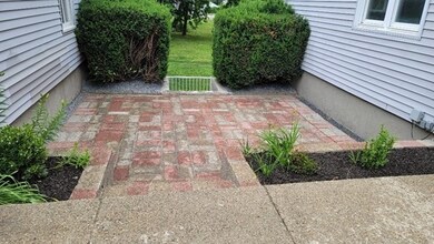 50 Gallison St, Franklin, MA 02038 - photo 5